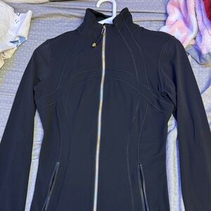 Lululemon black and gold define jacket size 6 perfect condition